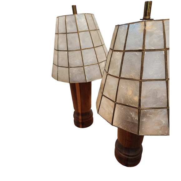 Pair Vintage Capiz Shell Table Lamps Wood Brass Base MCM Coastal Boho 70s modern - Picture 3 of 11